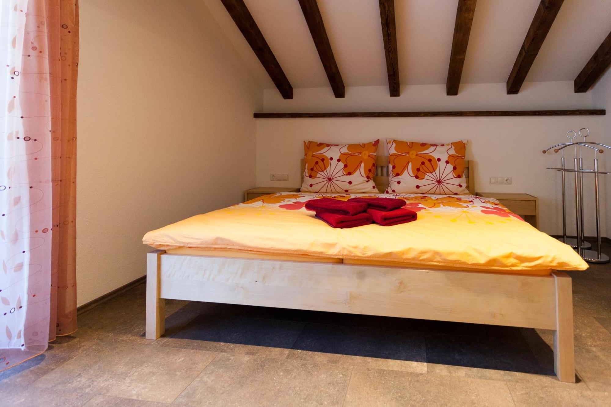 Ferienwohnungen Franz Pfeifer / Beatrice Roduner Gaschurn Habitación foto