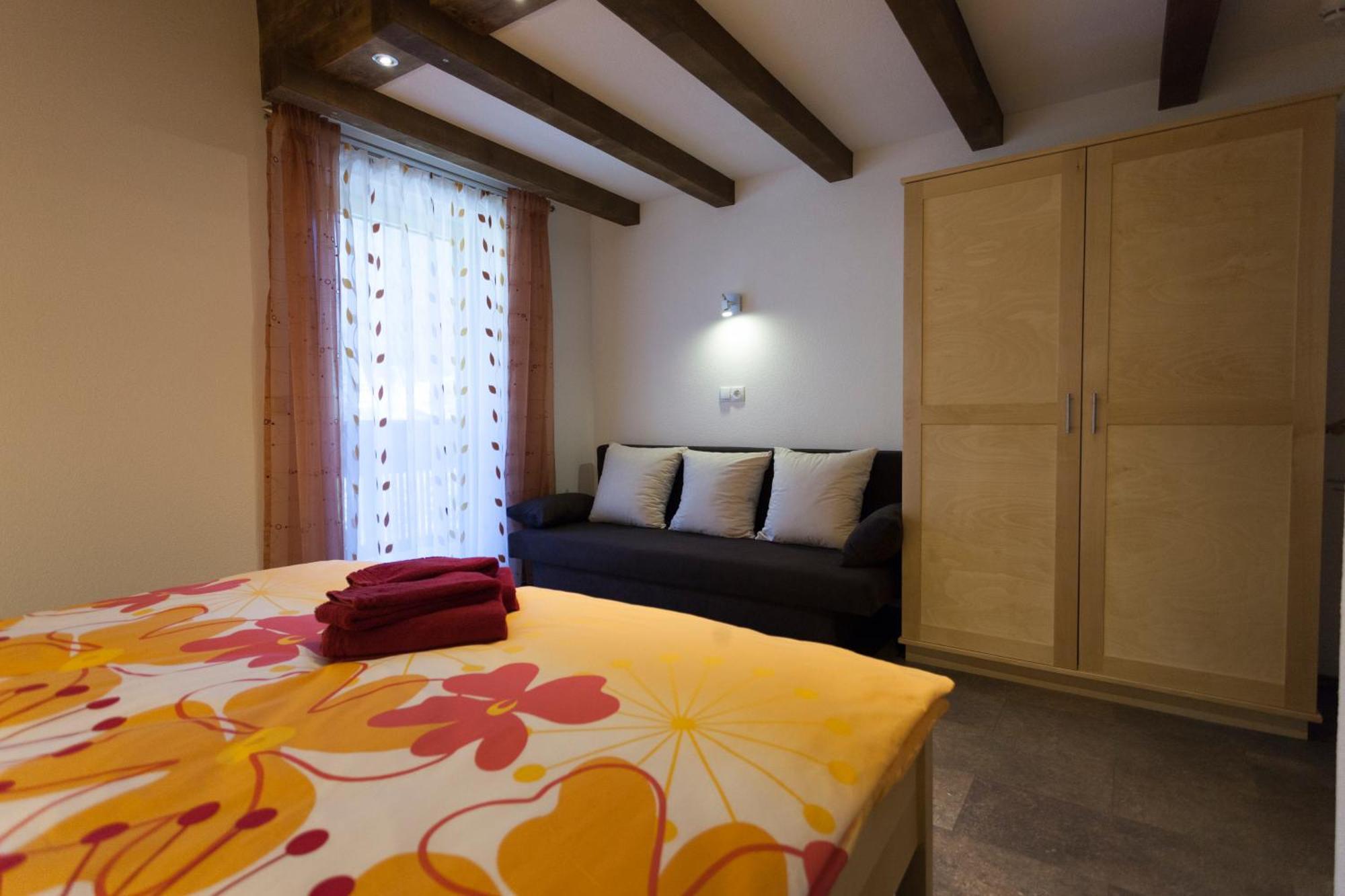 Ferienwohnungen Franz Pfeifer / Beatrice Roduner Gaschurn Habitación foto
