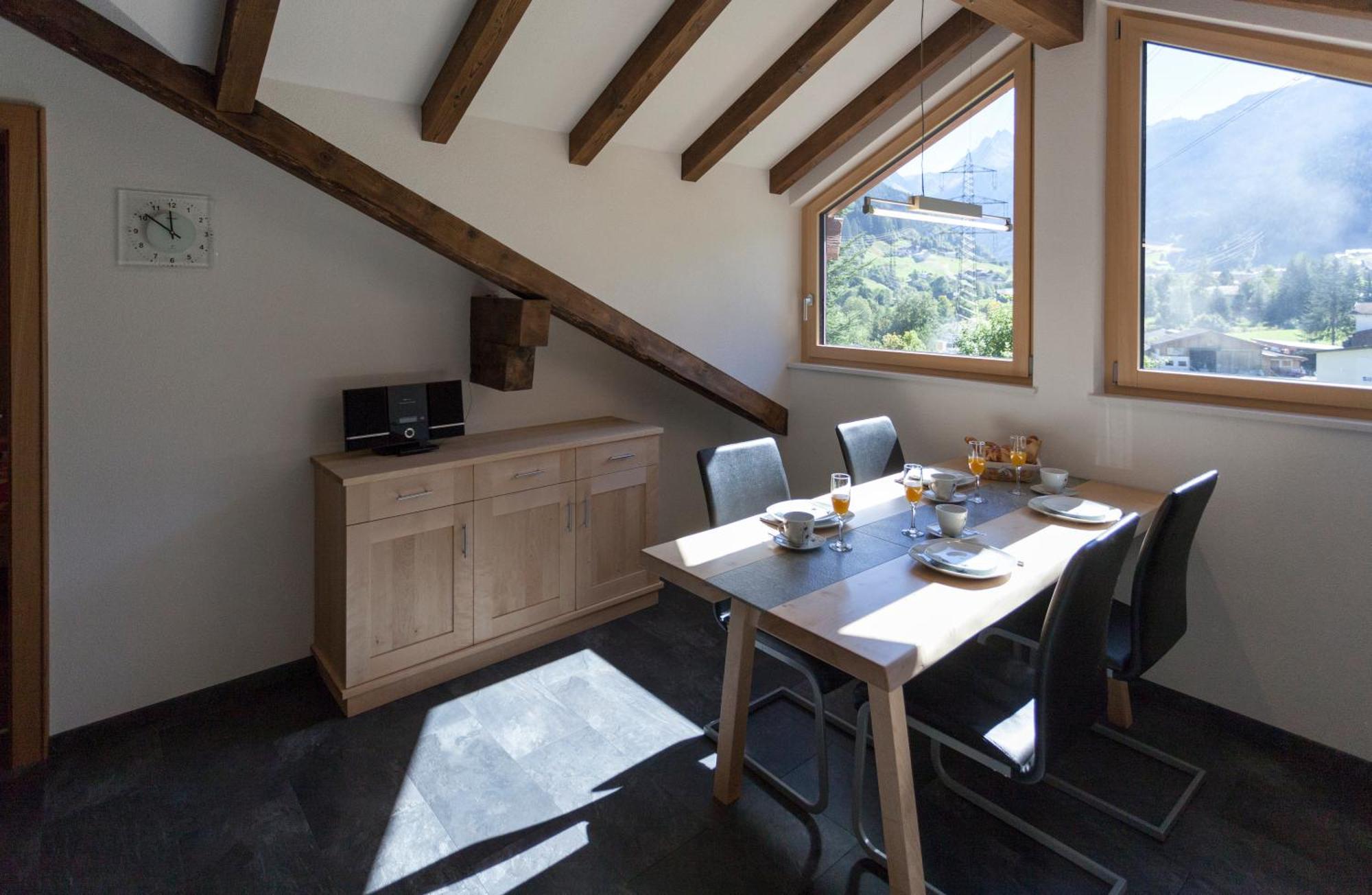 Ferienwohnungen Franz Pfeifer / Beatrice Roduner Gaschurn Habitación foto
