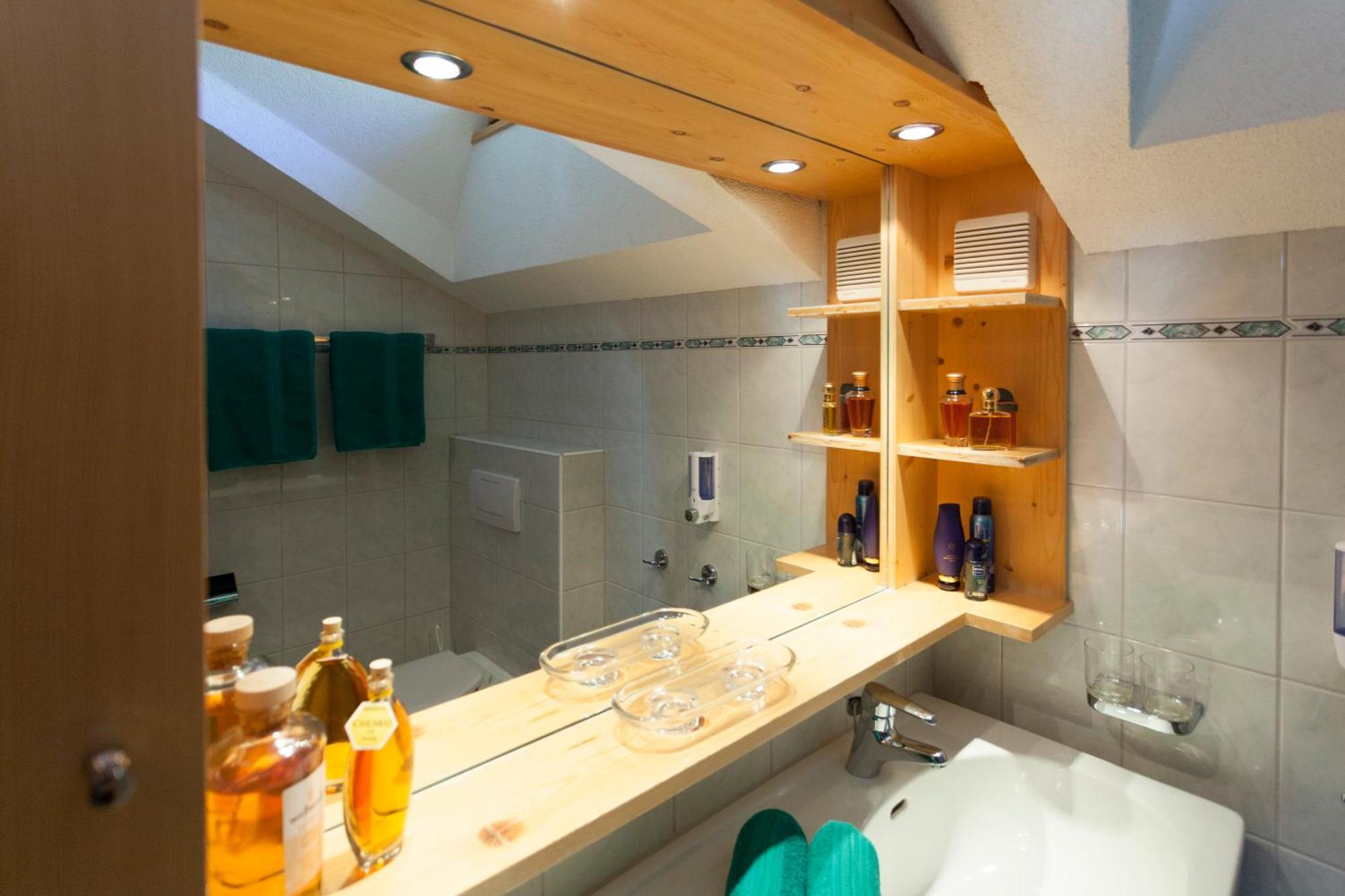 Ferienwohnungen Franz Pfeifer / Beatrice Roduner Gaschurn Habitación foto
